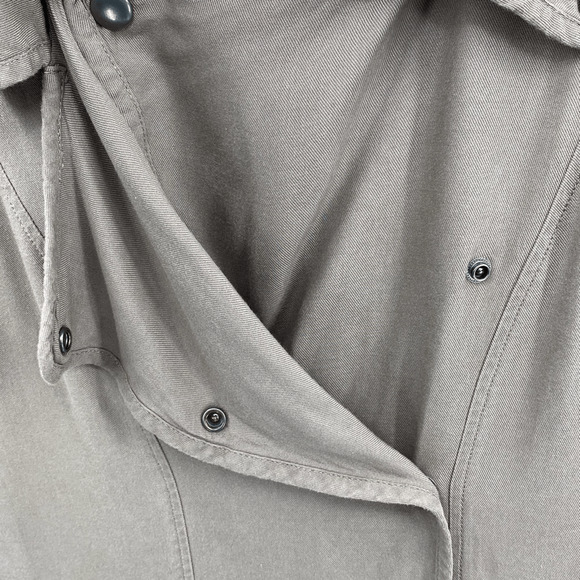 Treasure & Bond Women's Brown 3/4 Sleeve Collared Button Front Top Size Small - Picture 7 of 11